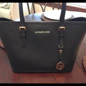 Jet set travel saffiano Michael kors bag